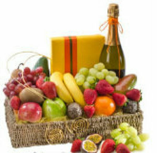 Classic Fruit, Choclates & Wine Hamper